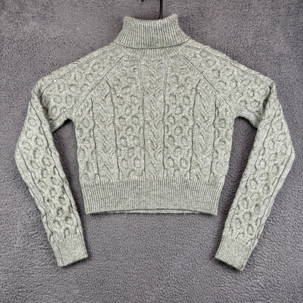 Forever 21 Womens Small Green Cable Knit Turtleneck Cropped Sweater